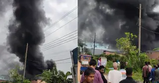 ডেমরায় মডেল টাউনে অগ্নিকাণ্ড: আহত ৩, ক্ষতিগ্রস্ত ২ কারখানা